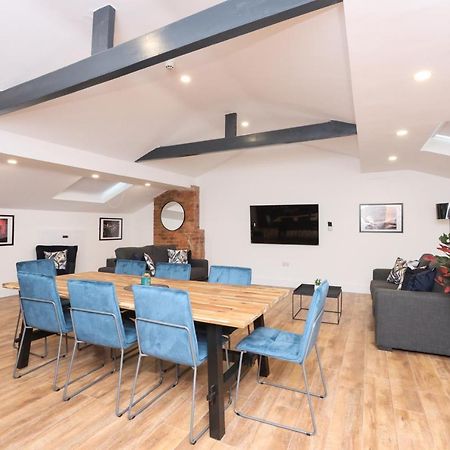 Concert Square Apartments By Happy Days Liverpool Bagian luar foto