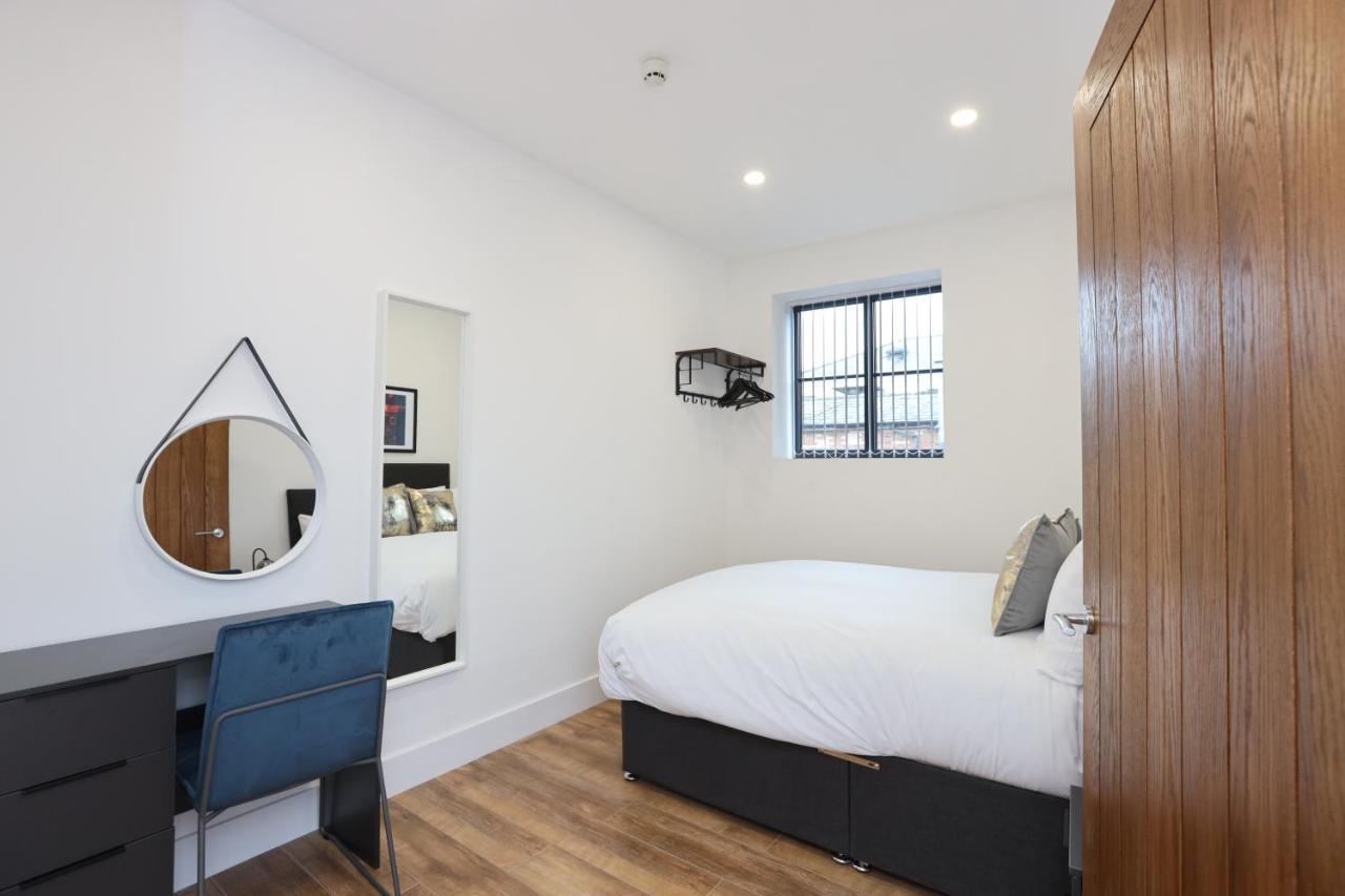 Concert Square Apartments By Happy Days Liverpool Bagian luar foto