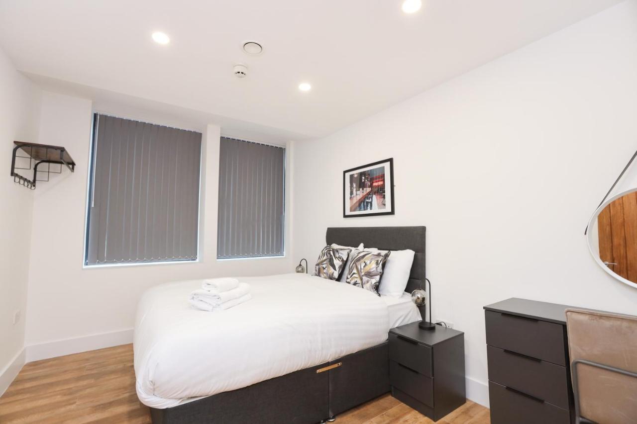 Concert Square Apartments By Happy Days Liverpool Bagian luar foto