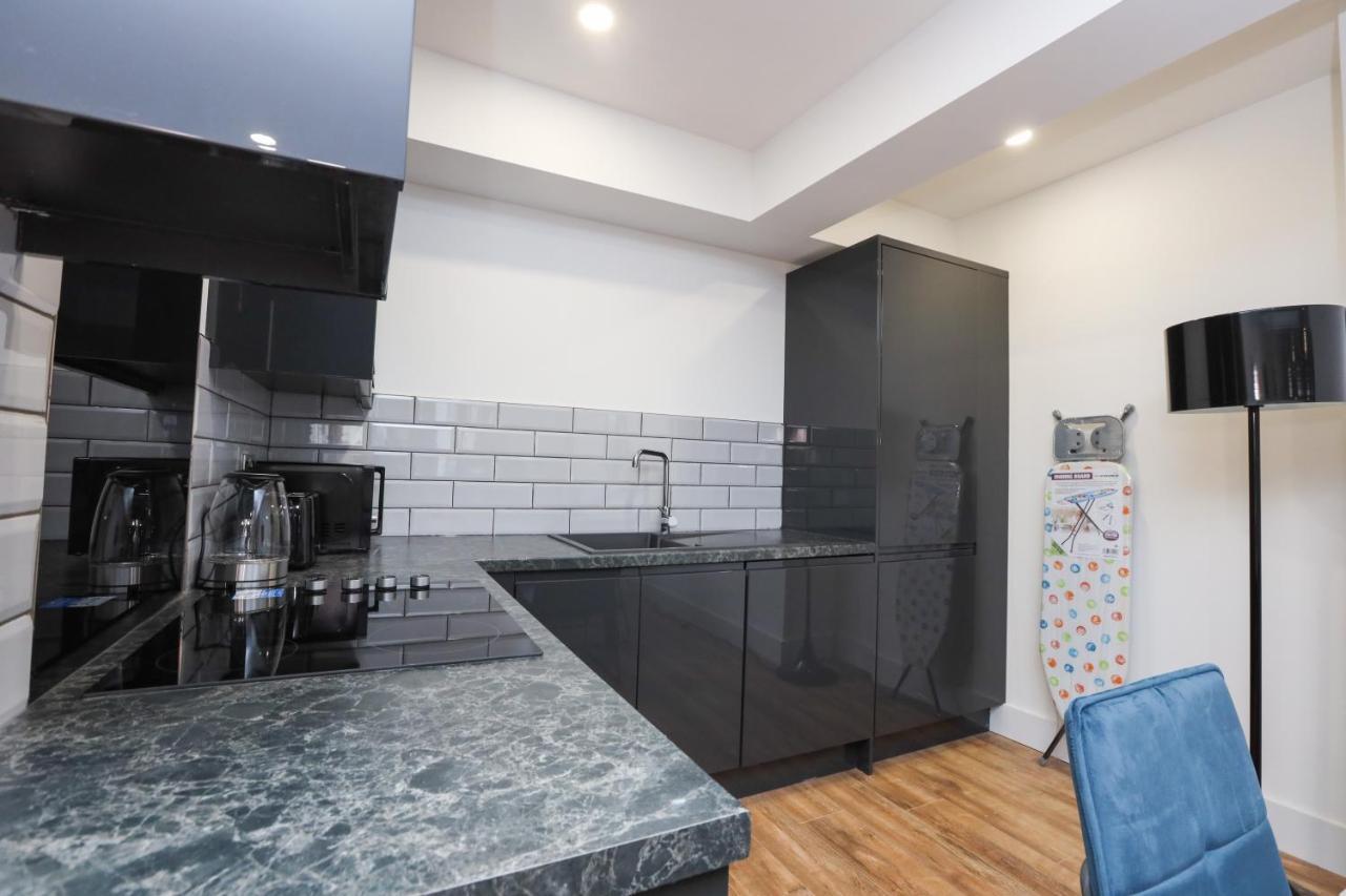 Concert Square Apartments By Happy Days Liverpool Bagian luar foto