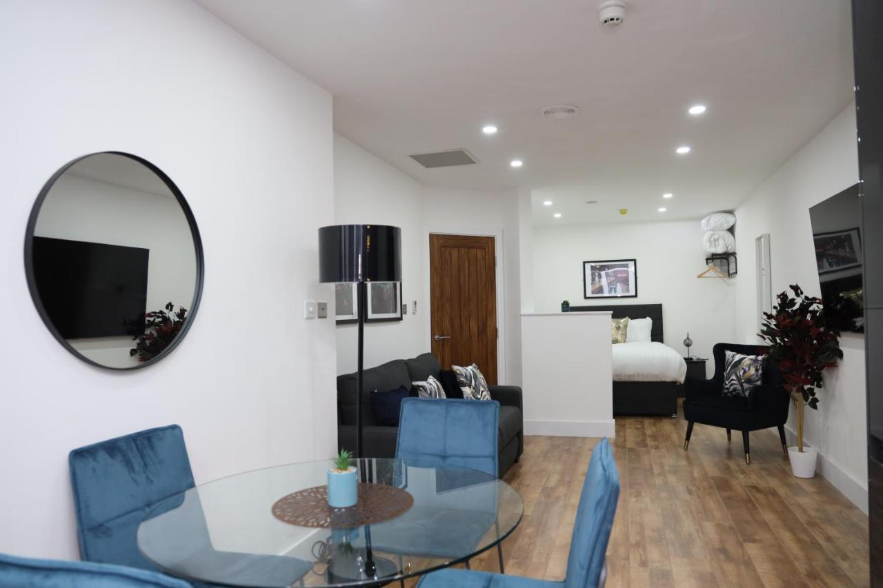 Concert Square Apartments By Happy Days Liverpool Bagian luar foto
