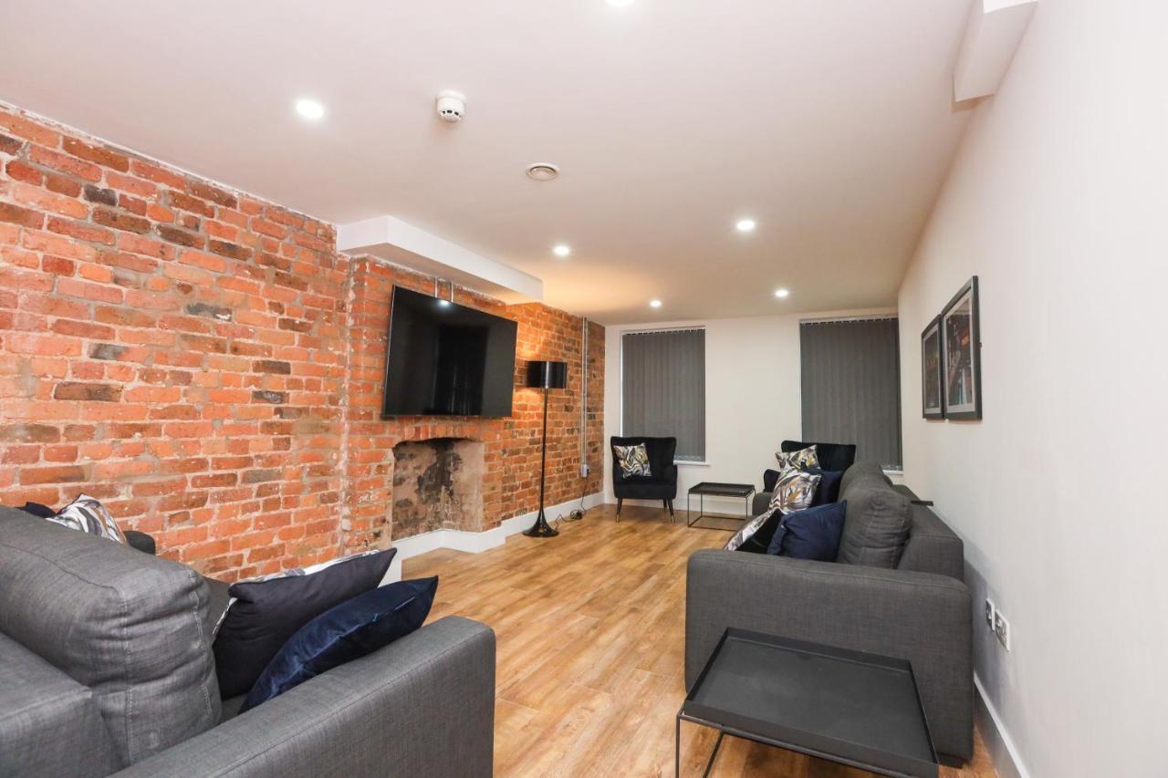 Concert Square Apartments By Happy Days Liverpool Bagian luar foto